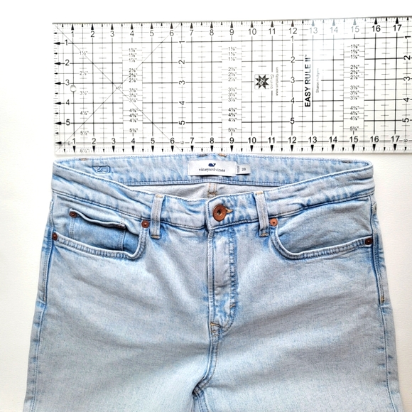 Vineyard Vines Womens' High Rise Straight Crop Light Bleu Jean, Size 29 - Picture 7 of 14